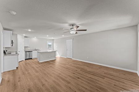 New construction Single-Family house 2820 Whiskey Pass, Seguin, TX 78155 Nicollet- photo 8 8