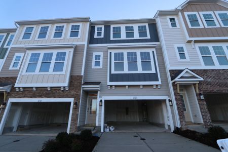 New construction Townhouse house 2723 Hunter Woods Dr, Apex, NC 27502 Buckingham- photo 31 31