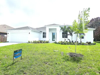New construction Single-Family house 758 Sw Mccoy Ave, Port St. Lucie, FL 34953 - image