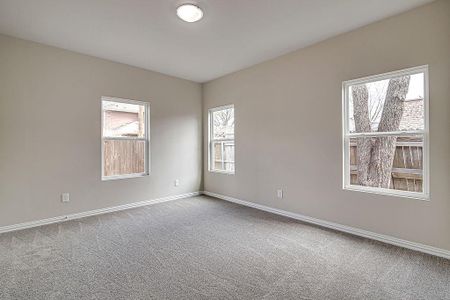 New construction Single-Family house 1005 E Tucker St, Fort Worth, TX 76104 - image 18