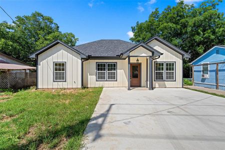New construction Single-Family house 211 Lopez St, Bellmead, TX 76705 - image