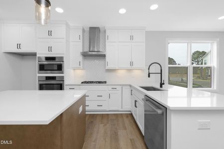 New construction Single-Family house 2400 Adrift Rd, Fuquay Varina, NC 27526 plan Dylan - image 8