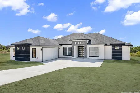 New construction Single-Family house 106 County Rd 2730, Mico, TX 78056 - image