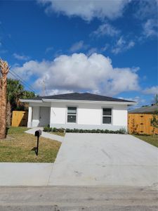 New construction Single-Family house 1582 W 16Th, Riviera Beach, FL 33404 - photo 0