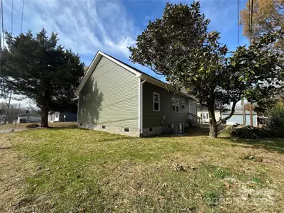 New construction Single-Family house 901 E Church St, Cherryville, NC 28021 - image