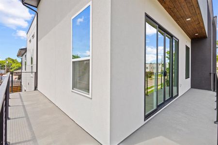 New construction Single-Family house 1706 Homeland St, Dallas, TX 75212 - image