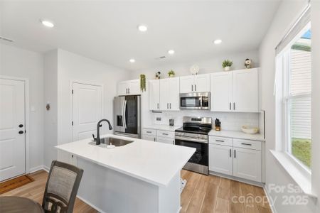 New construction Single-Family house 145 Baucom St, Charlotte, NC 28216 - image 11