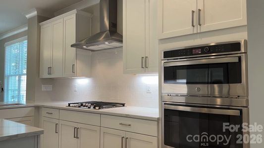 New construction Townhouse house 10211 Rainier Trail Dr Nw, Huntersville, NC 28078 - image 4