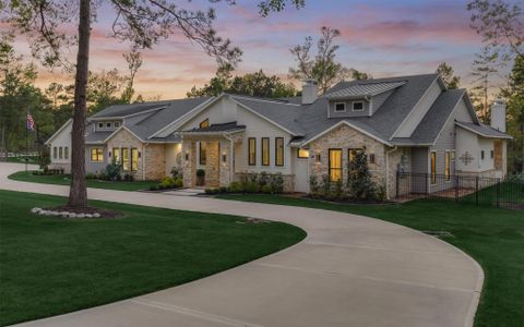 New construction Single-Family house 7120 Morningbrook Dr, Montgomery, TX 77316 - image