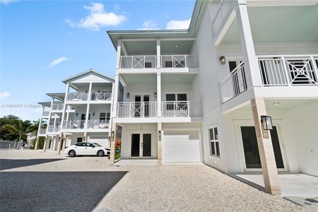 New construction Townhouse house 84745 Old Hwy # 4, Unit 4, Islamorada, Village of Islands, FL 33036 - image