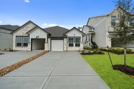 New construction Townhouse house 119 W Coralburst Lp, Montgomery, TX 77316 - image