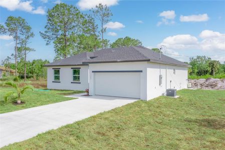 New construction Single-Family house 1104 E 11Th St, Lehigh Acres, FL 33972 - image