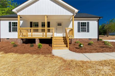 New construction Single-Family house 713 Guinn Street, Clover, SC 29710 - photo 0