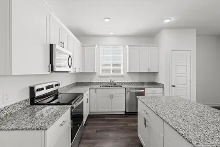 New construction Single-Family house 4161 Bermuda Ln, Seguin, TX 78155 plan Sandalwood - image 3