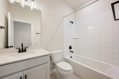 New construction Single-Family house 165 Jans Wy, Georgetown, TX 78626 plan Wyatt - image 5