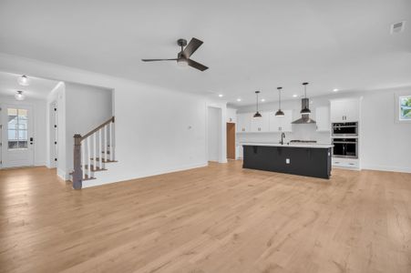 New construction Single-Family house 565 Sailor Sky Wy, Hampstead, NC 28443 plan The Bradley - image 8