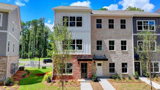 New construction Townhouse house 5463 Blossomwood Trail Sw, Mableton, GA 30126 - photo 0