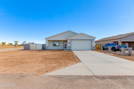 New construction Single-Family house 31825 N Poplar Street, Wittmann, AZ 85361 - photo 0