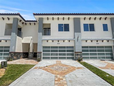New construction Townhouse house 1839 Brentwood Ct, Davenport, FL 33837 - image