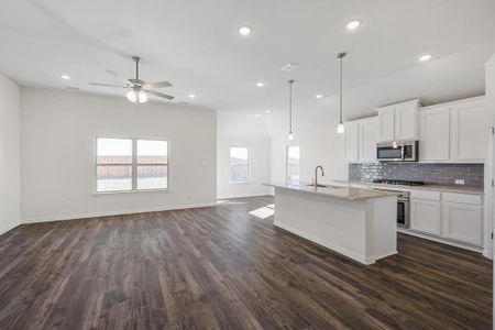 New construction Single-Family house 2511 Ridgecrest Ln, Sherman, TX 75092 Premier Series - Beech- photo 6 6