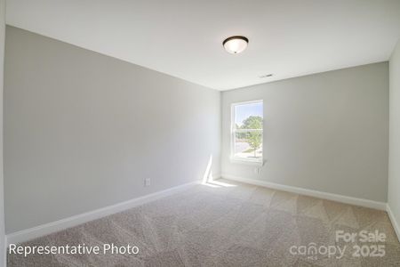 New construction Single-Family house 5104 Heathland Dr, Unit 73, Charlotte, NC 28215 Cypress - photo 40 40