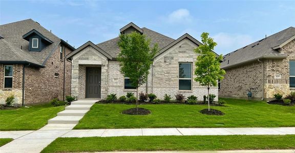 New construction Single-Family house 2825 Buttermilk Drive, Midlothian, TX 76065 - photo 0