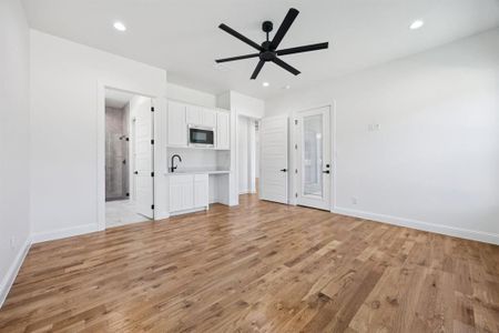 New construction Single-Family house 2008 Vaquero Dr, Weatherford, TX 76088 - image 11