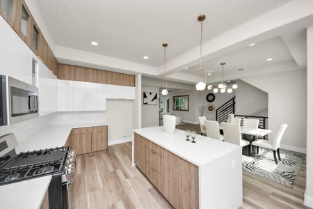 New construction Single-Family house 2016 Blodgett St, Houston, TX 77004 - image 18