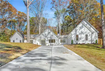 New construction Single-Family house 4276 Smithsonia Dr, Tucker, GA 30084 - image