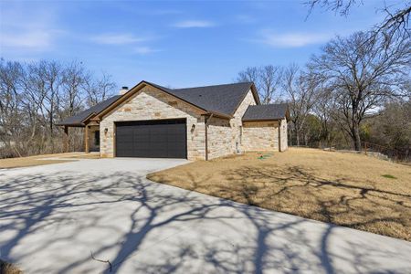 New construction Single-Family house 1698 Rogers Hl, Waco, TX 76705 - image