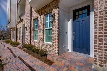 New construction Townhouse house 4639 New Water Ln, Dallas, TX 75219 - image