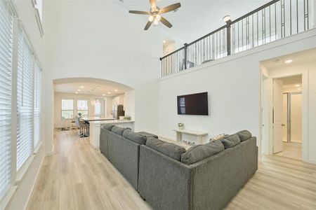 New construction Single-Family house 21500 Jordan Pond Rdg, Porter, TX 77365 Everleigh Plan- photo 7 7