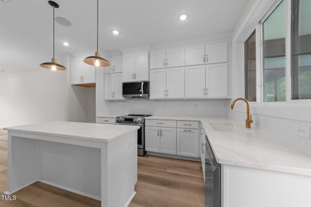 New construction Townhouse house 710 W North St, Unit 101, Raleigh, NC 27603 - image 4