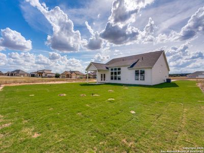 New construction Single-Family house 132 Turnberry Dr, La Vernia, TX 78121 plan Franklin - image 17