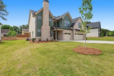 New construction Single-Family house 2219 Reserve Park Ln, Lawrenceville, GA 30043 - image