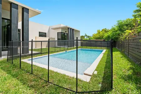 New construction Single-Family house 2940 Sw 63Rd Ave, Miami, FL 33155 - image