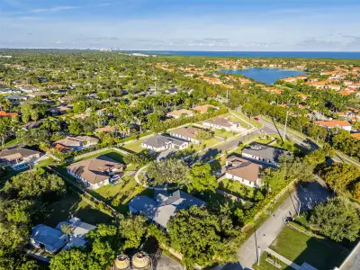 New construction Single-Family house 8240 Sw 193Rd Ter, Cutler Bay, FL 33157 - image