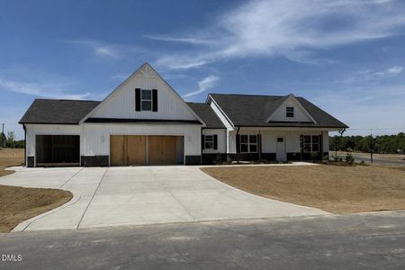 New construction Single-Family house 22 Grady Farm Wy, Unit (Lot 44), Benson, NC 27504 - image