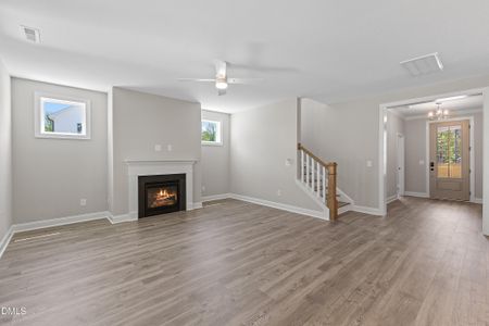 New construction Single-Family house 25 E Victoria Ridge Dr, Unit 15, Selma, NC 27576 plan The Whitley - image 15