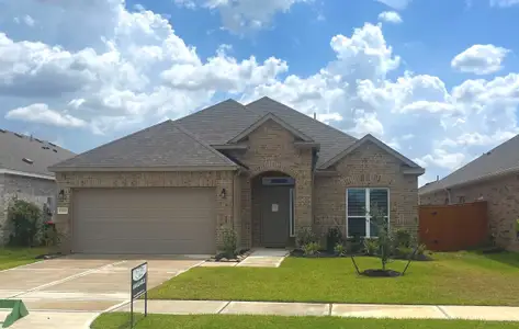 New construction Single-Family house 21923 Oia Island Dr, Hockley, TX 77447 - image