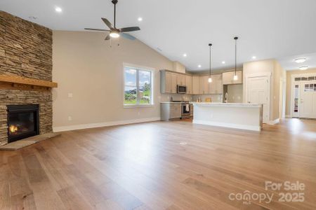 New construction Single-Family house 21 Craftsman Overlook Rdg, Arden, NC 28704 - image 18