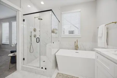 New construction Single-Family house 719 Thornton Rd, Unit A, Houston, TX 77018 - image 15