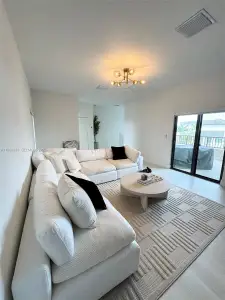New construction Townhouse house 4867 Nw 84Th Ave, Doral, FL 33166 - image