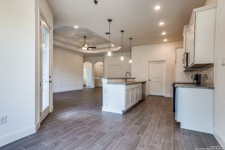 New construction Single-Family house 6862 Comanche Cougar, San Antonio, TX 78233 null- photo 8 8