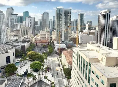 New construction Condo house 121 Ne 5Th St, Unit 2705, Miami, FL 33132 - image