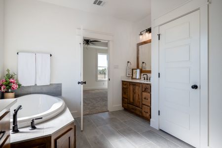 New construction Single-Family house Bryan, TX 77802 plan The Savannah - image 14
