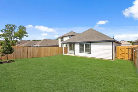 New construction Single-Family house 1601 Romans Rd, Ennis, TX 75119 plan The Grove - image