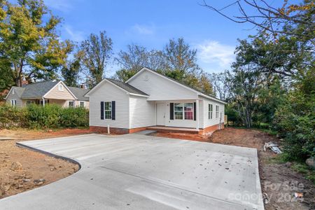 New construction Single-Family house 719 Crawford Rd, Rock Hill, SC 29730 null- photo 3 3