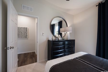 New construction Single-Family house 5167 Flight Sail, San Antonio, TX 78245 plan Mesilla - image 8