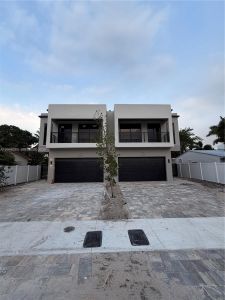 New construction Single-Family house 1232 Ne 17Th Ter, Fort Lauderdale, FL 33304 - image